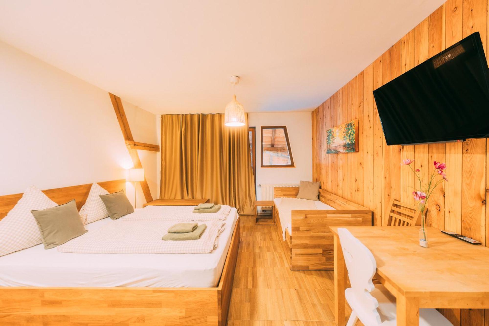 Gut Huegle Jugendzimmer ราเวนส์บวร์ก ห้อง รูปภาพ