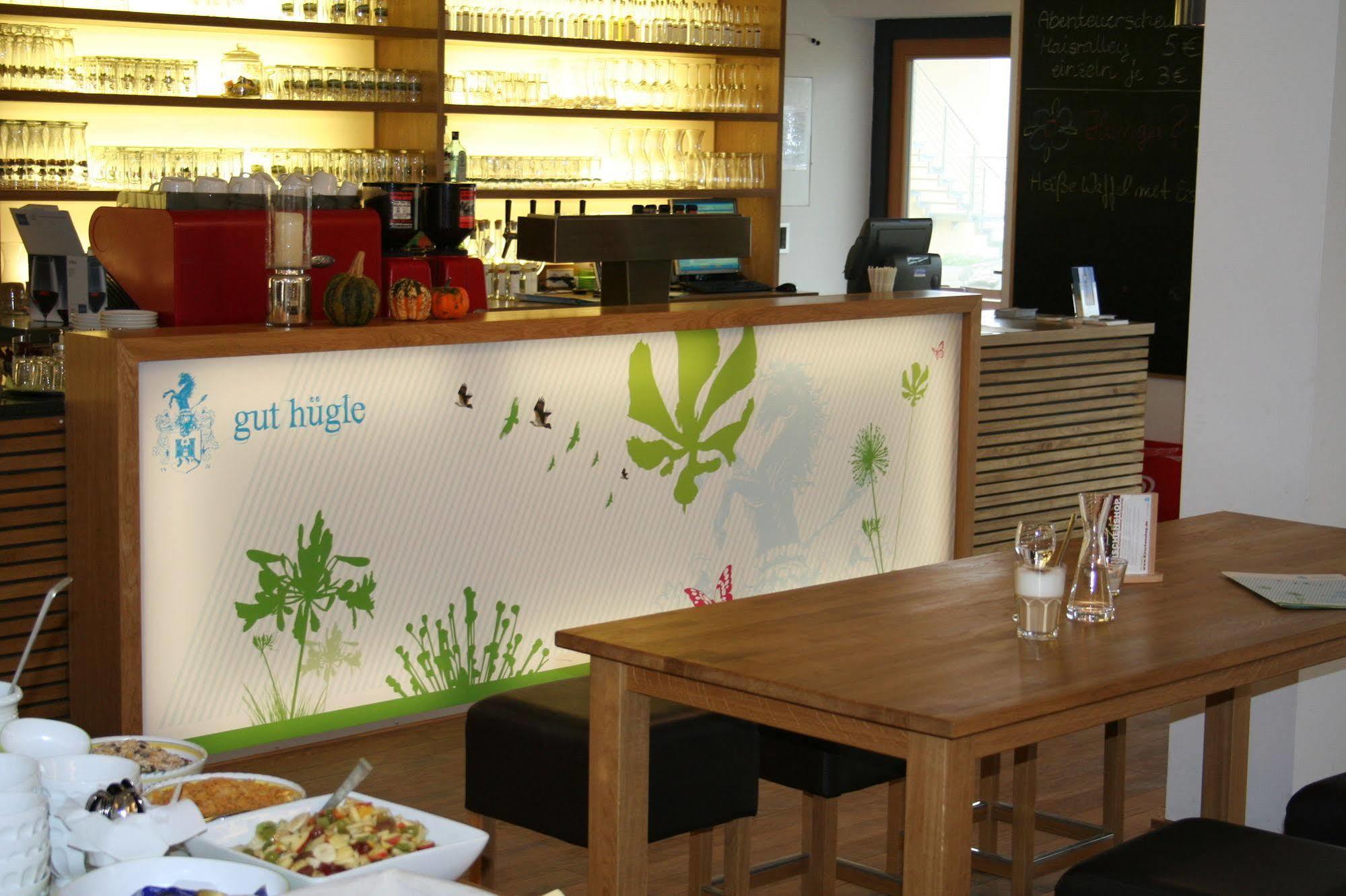 Gut Huegle Jugendzimmer ราเวนส์บวร์ก ภายนอก รูปภาพ